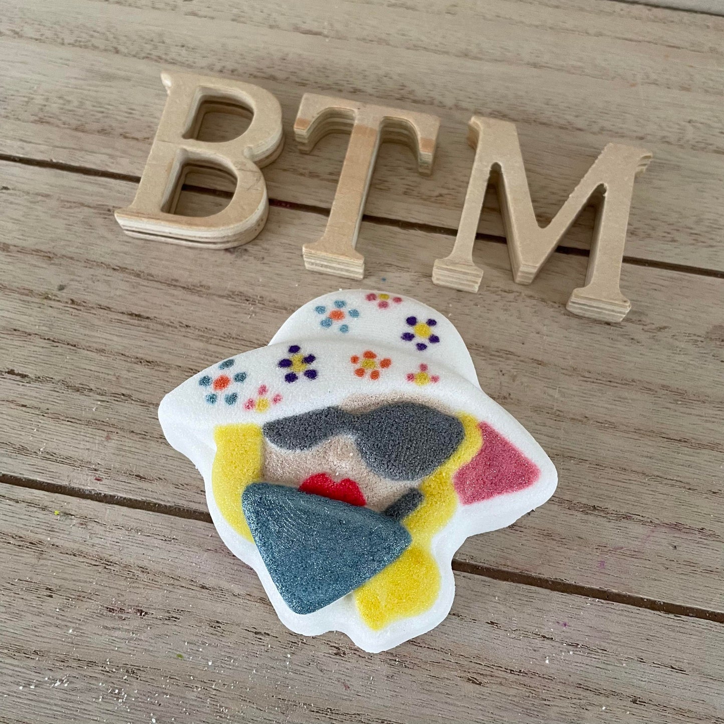 Woman with Cocktail Hybrid Mold