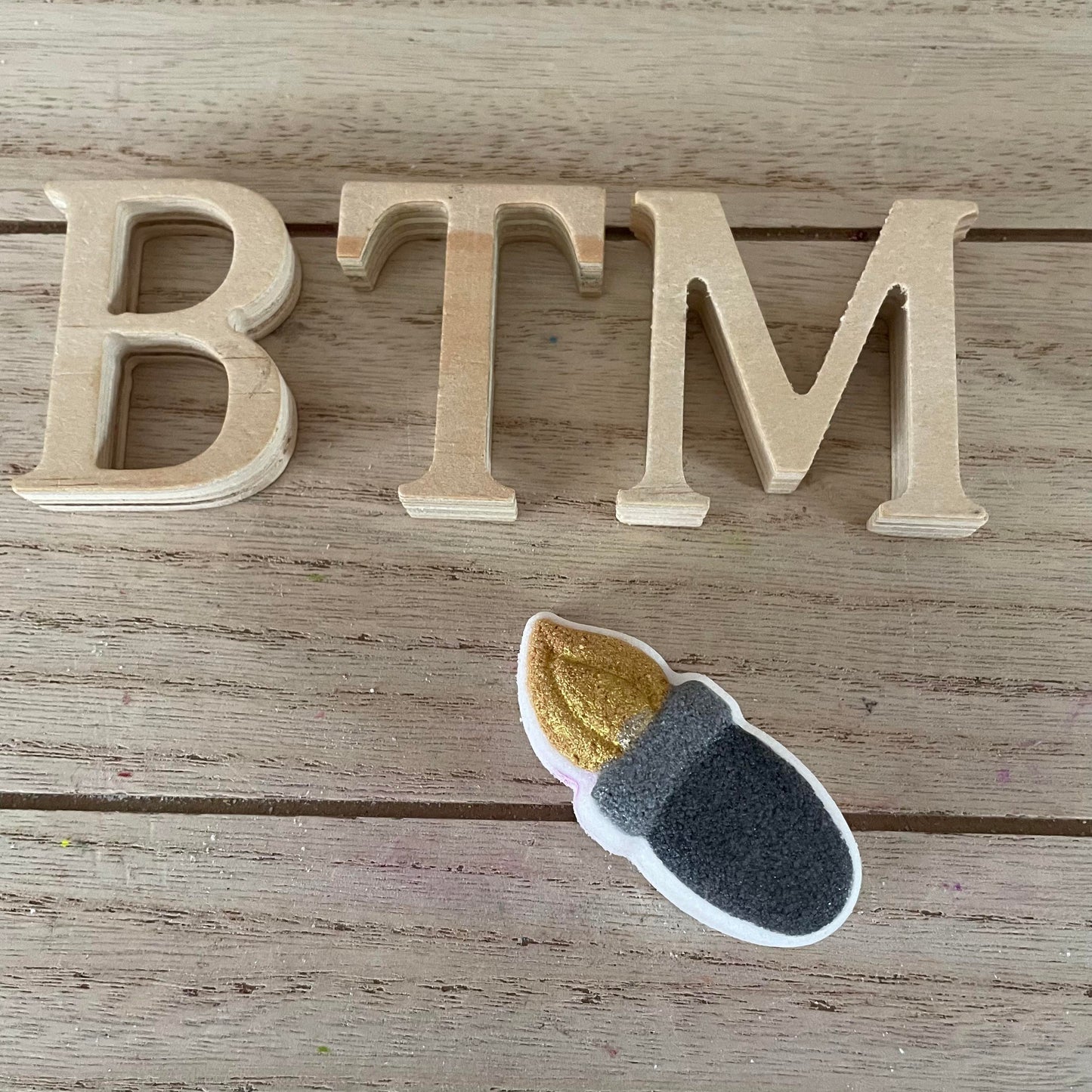 Paint Palette & Paint Brush Vacuum Mold