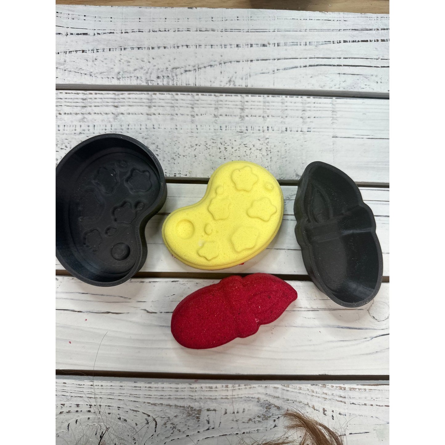 Paint Palette & Paint Brush Vacuum Mold