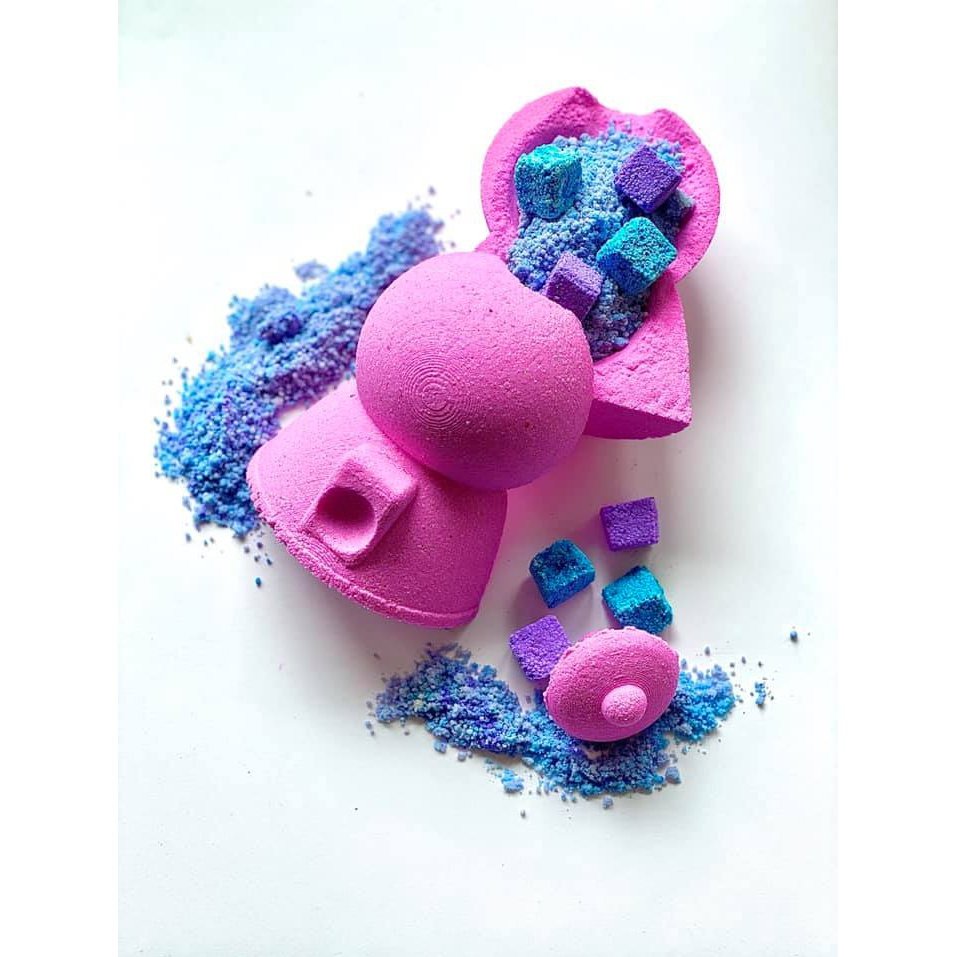 Bath Bomb Press. gumball bath bomb mold