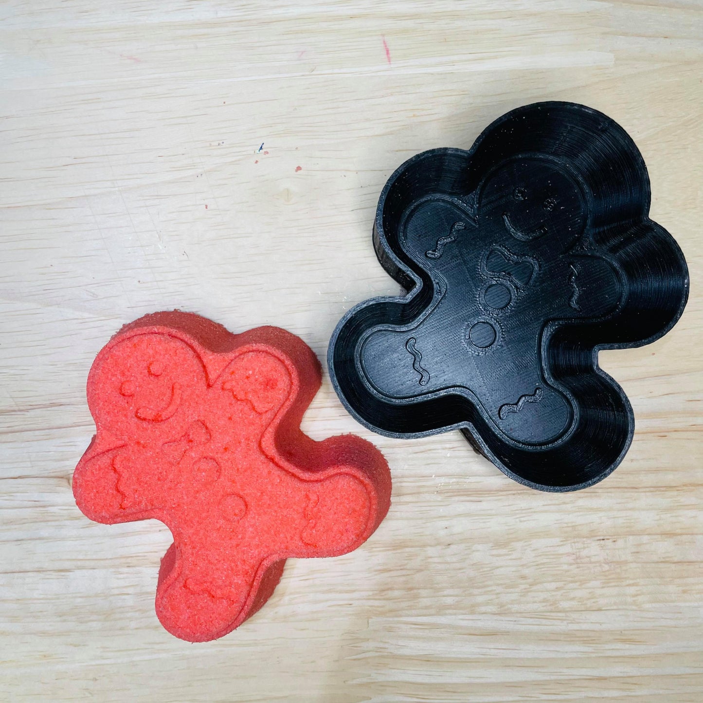 RTS Gingerbread Man Hybrid Mold