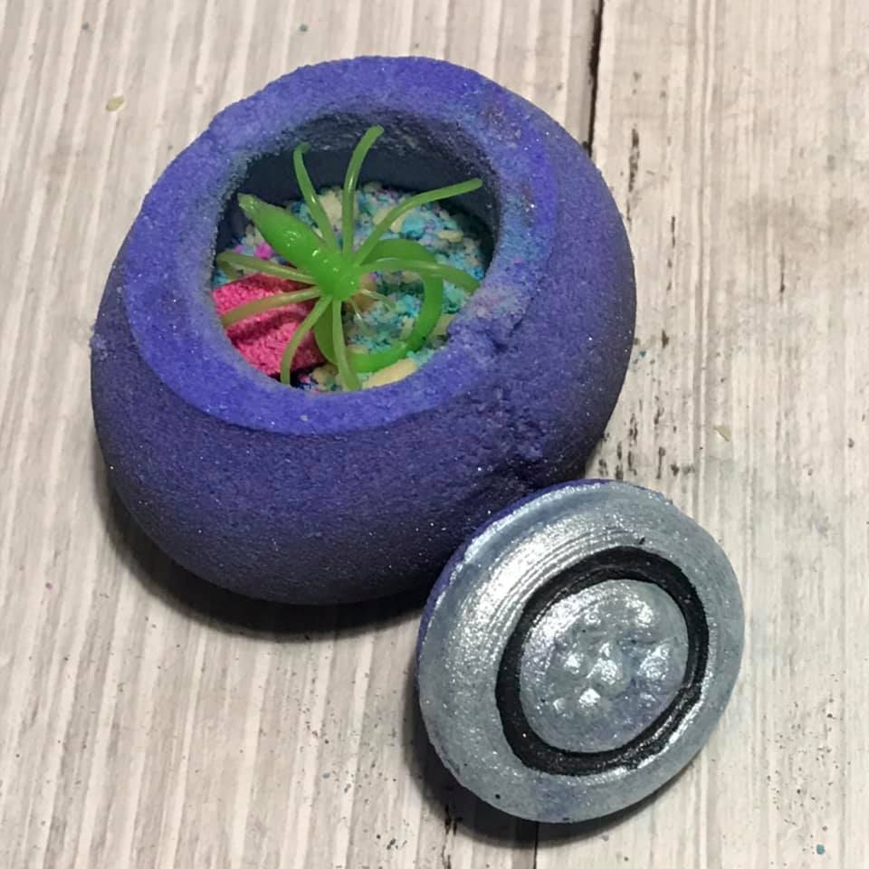 Moule à main pour bombe de bain Cauldron Bombshell