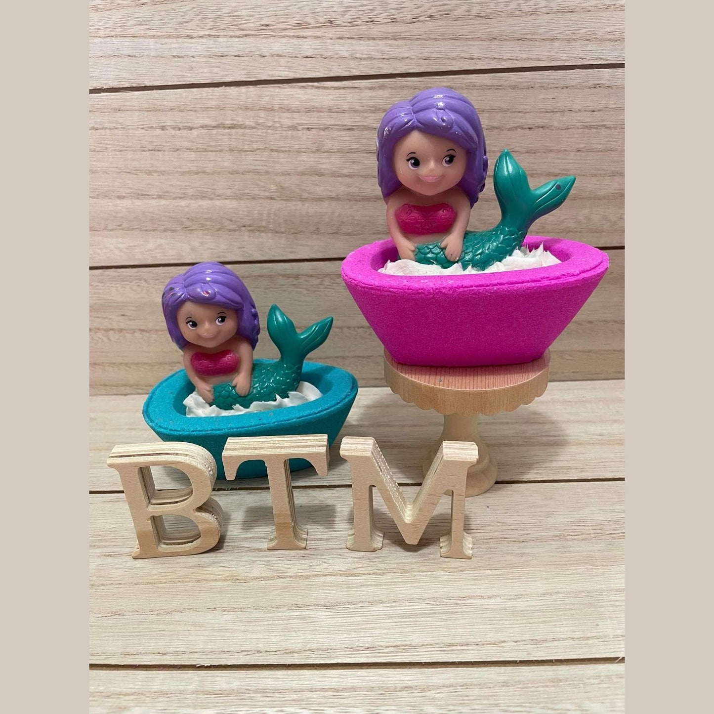 Moule à main pour bombe de bain