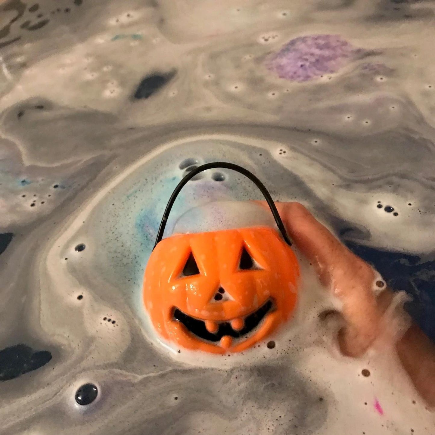 Chaudron / Citrouille colorée / Bouilloires à crânes