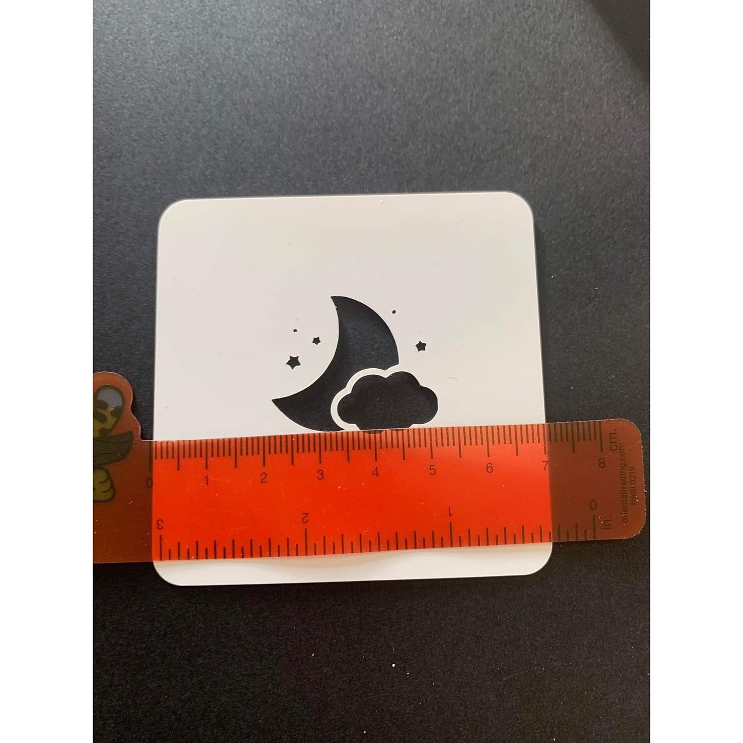 Moon and cloud - Stencil