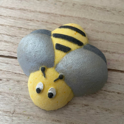 RTS Cute Baby Bee Hybrid Mold