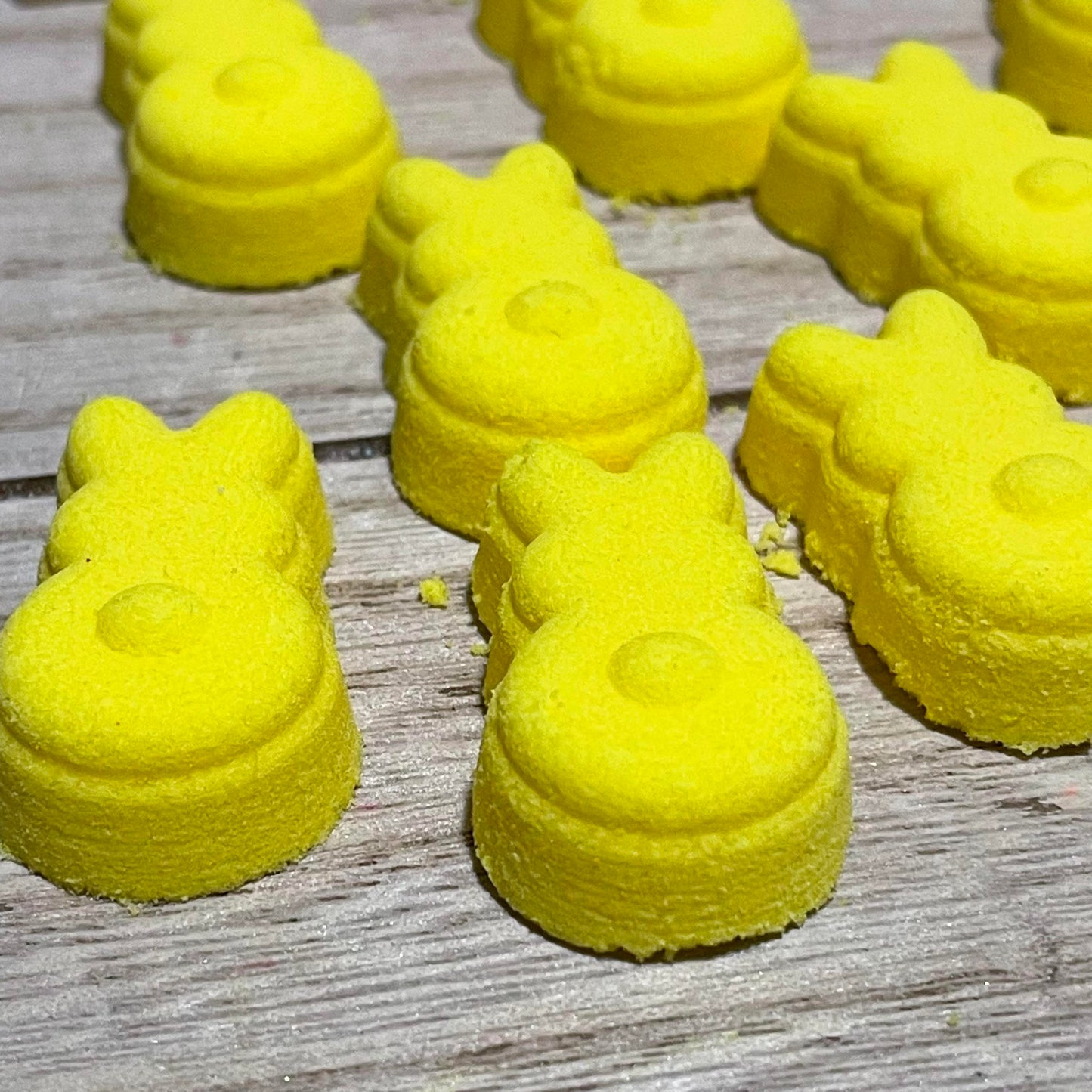 Flat Back Bunny Tail Mold Series