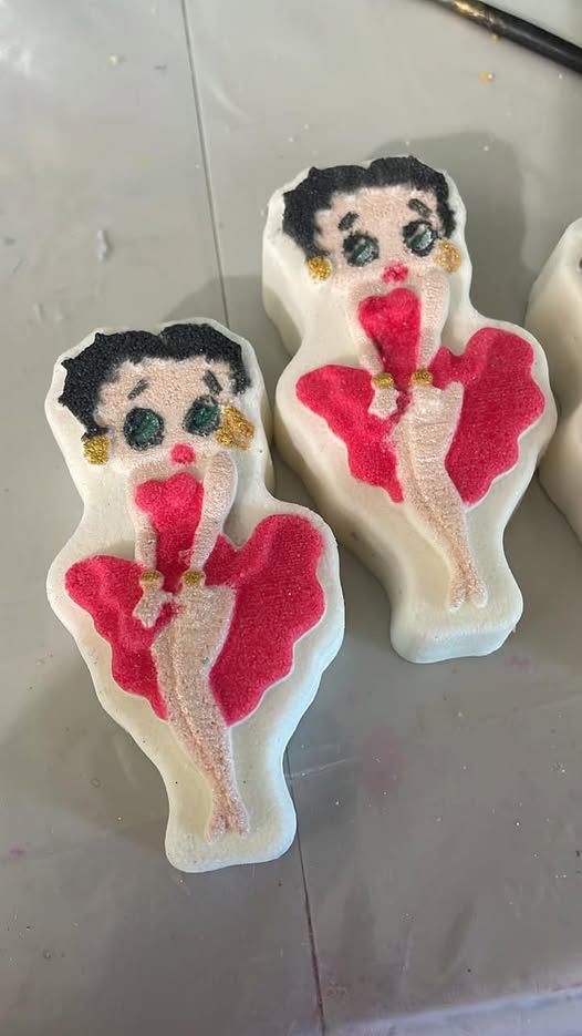 RTS Betty Boop Hybrid Mold