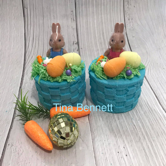 Easter Basket with Micro Egg Bath Bomb Hand Mold