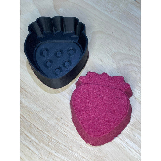 RTS Strawberry Hybrid Mold