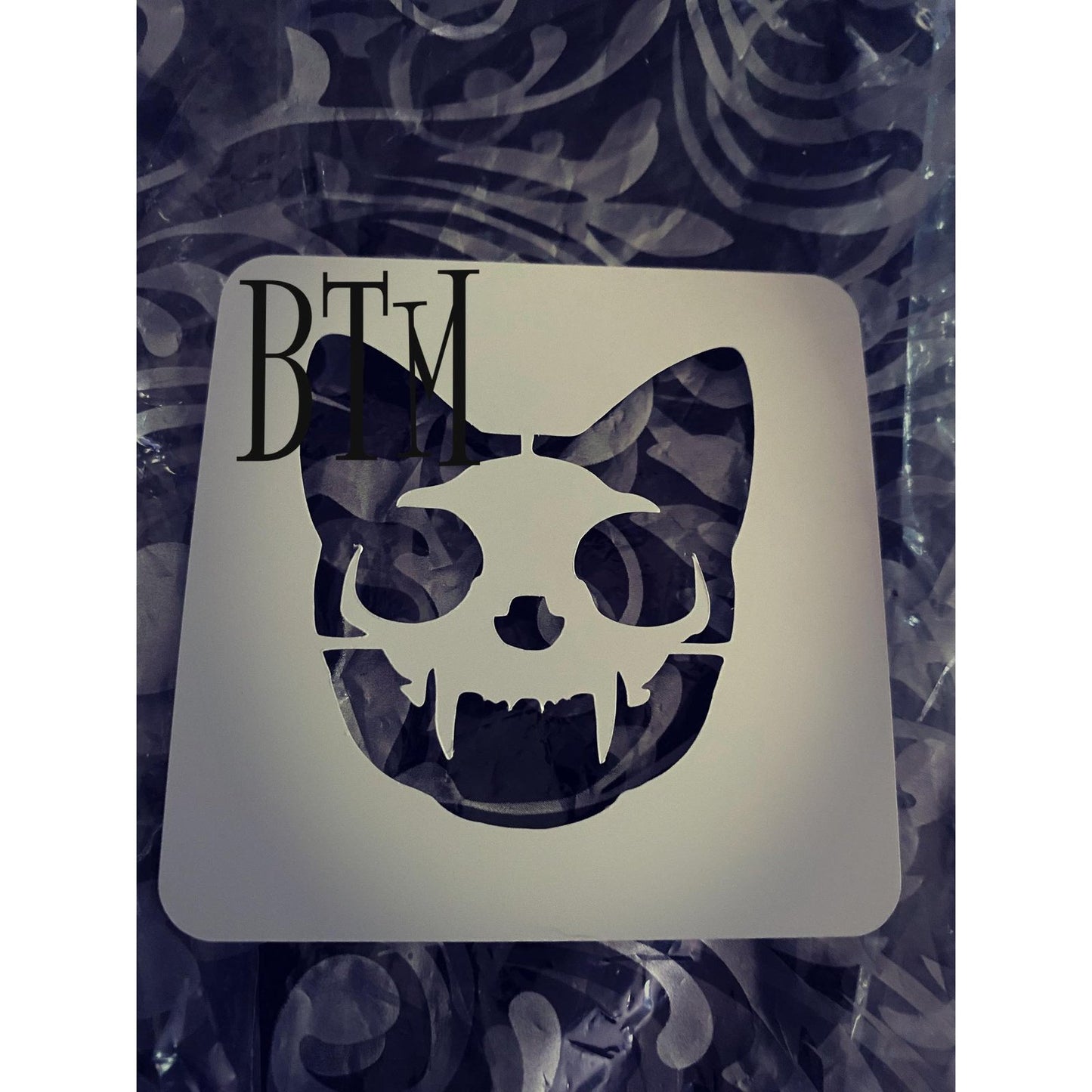 Skull Kitty - Stencil