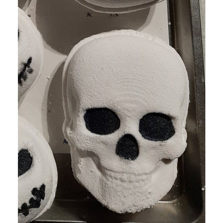 Skull Bath Bomb Hand Mold