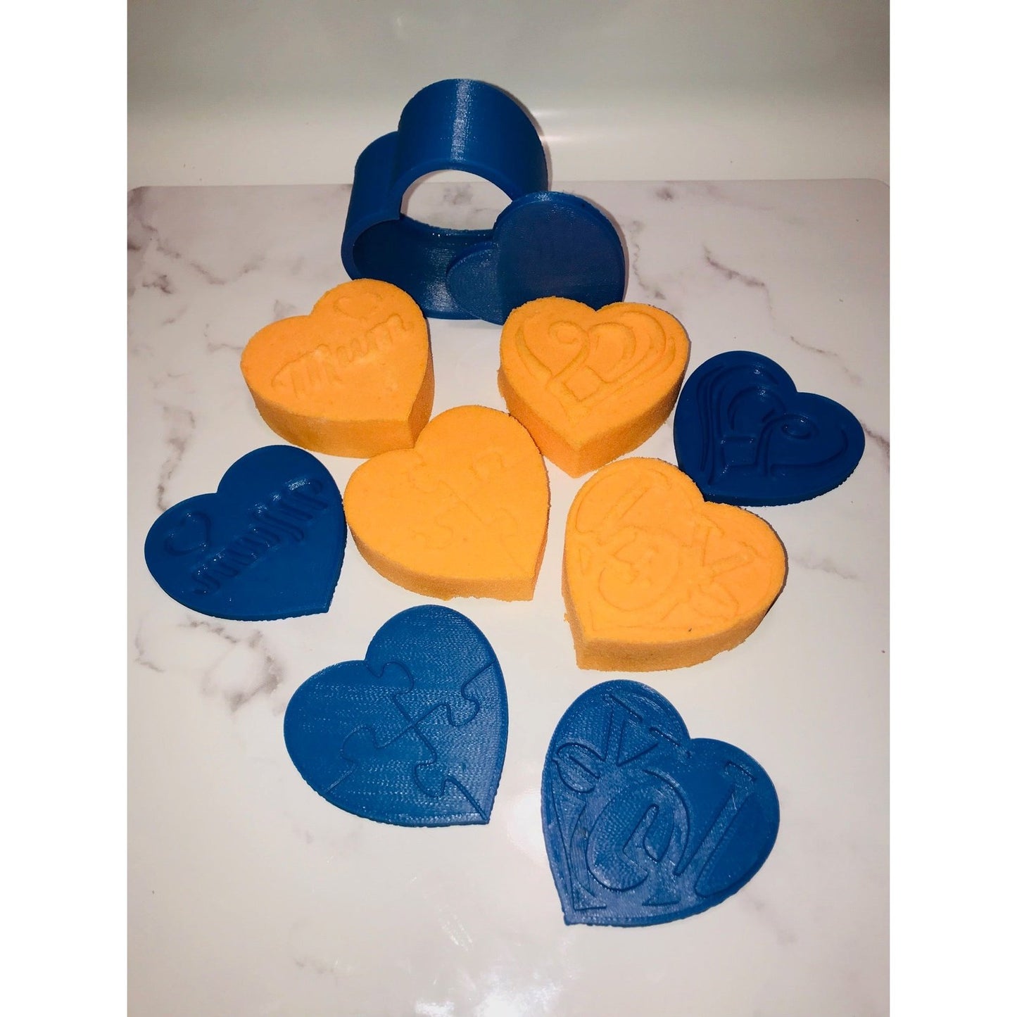 Hearts with Plates Bath Bomb Hand Mold